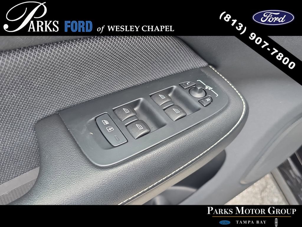 Used 2024 Volvo S60 B5 Plus AWD/4WD image 17