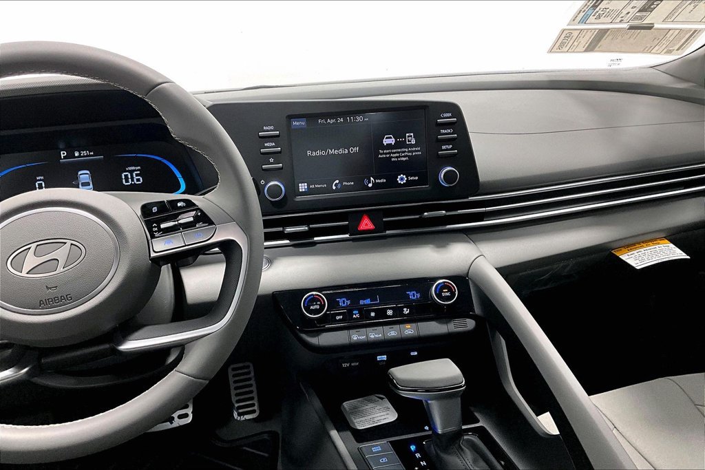 New 2026 Hyundai Elantra Sport FWD image 16