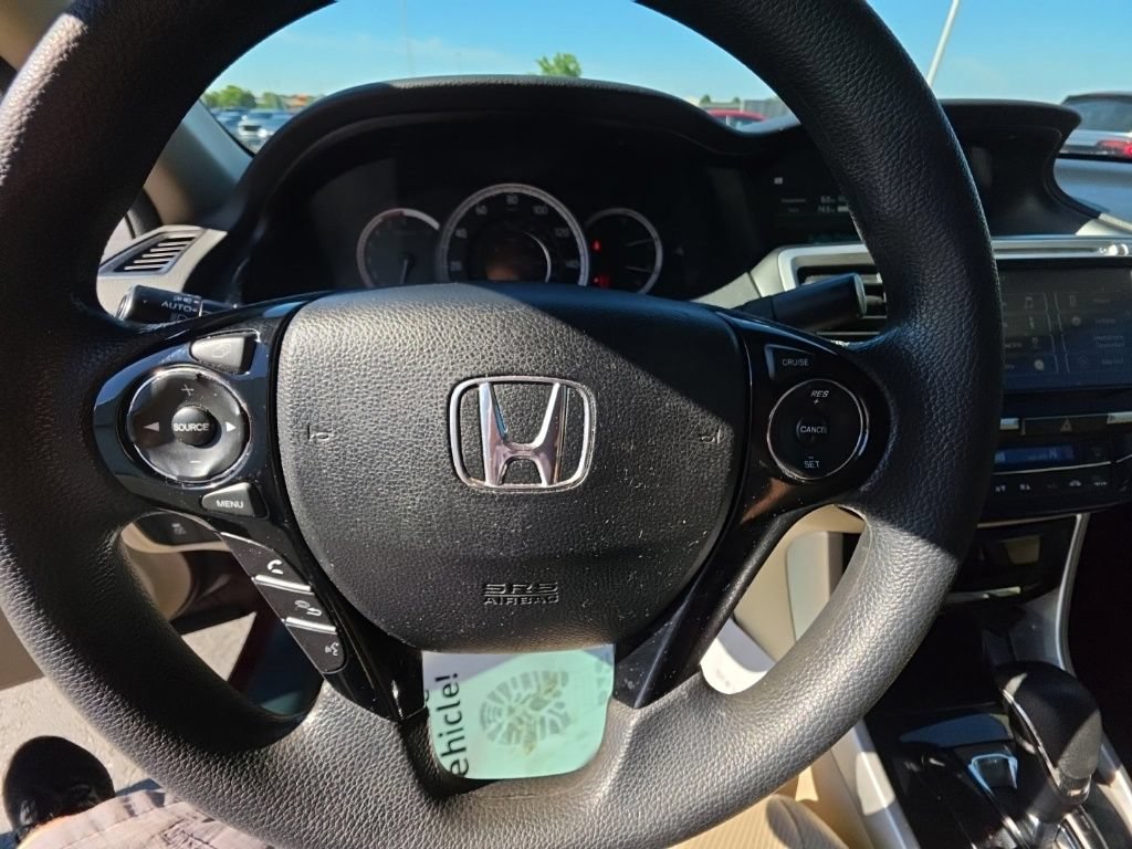 Used 2016 Honda Accord EX image 16