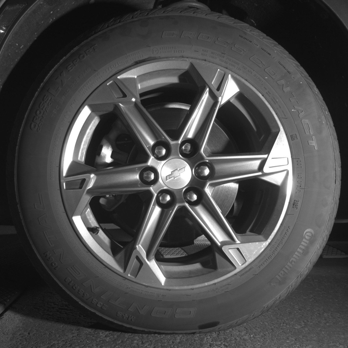 Used 2025 Chevrolet Blazer LT FWD image 12