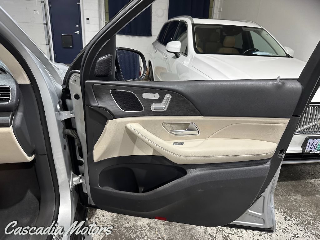 Used 2020 Mercedes-Benz GLE 350 4MATIC image 23