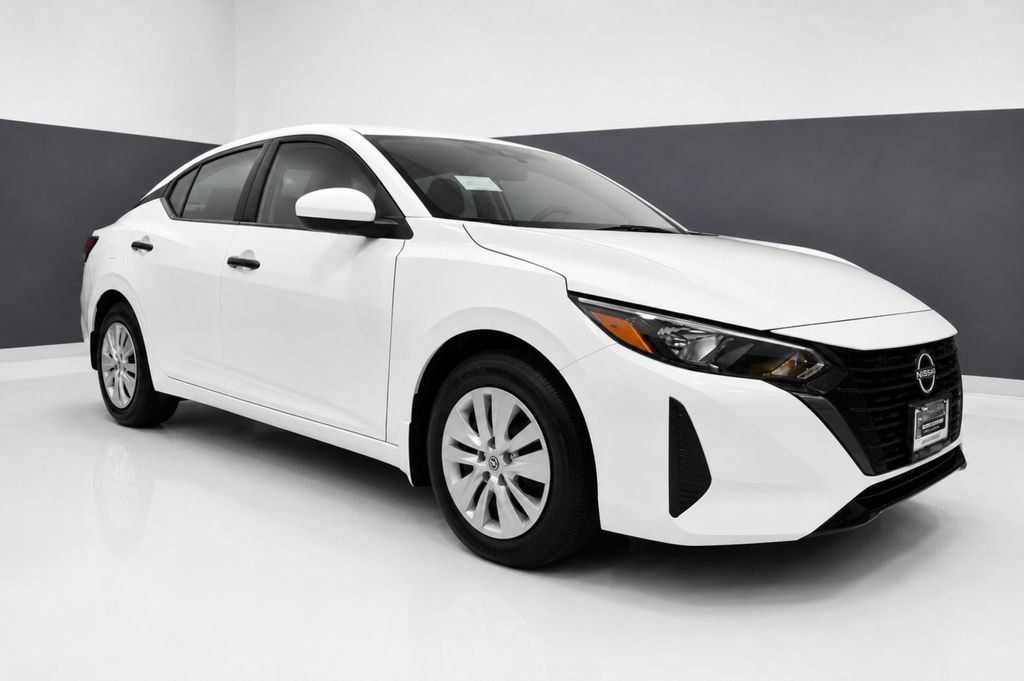 Certified 2025 Nissan Sentra S FWD image 7
