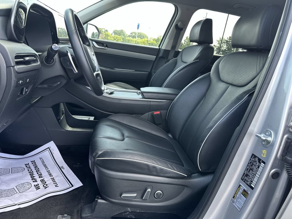 Used 2025 Hyundai Palisade SEL FWD image 17
