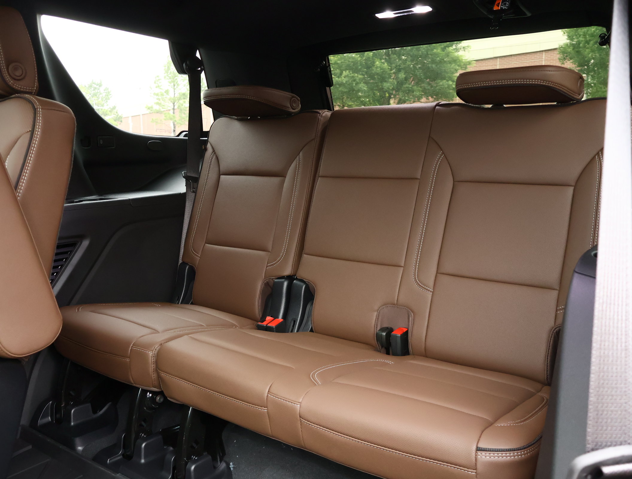 New 2026 Chevrolet Tahoe High Country AWD/4WD image 28