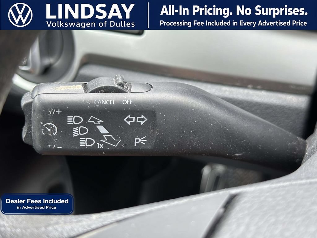 Used 2013 Volkswagen Passat 2.5 S FWD image 21
