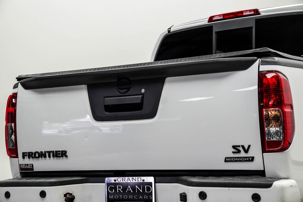 Used 2020 Nissan Frontier SV w/ Midnight Edition Floor Mats image 13