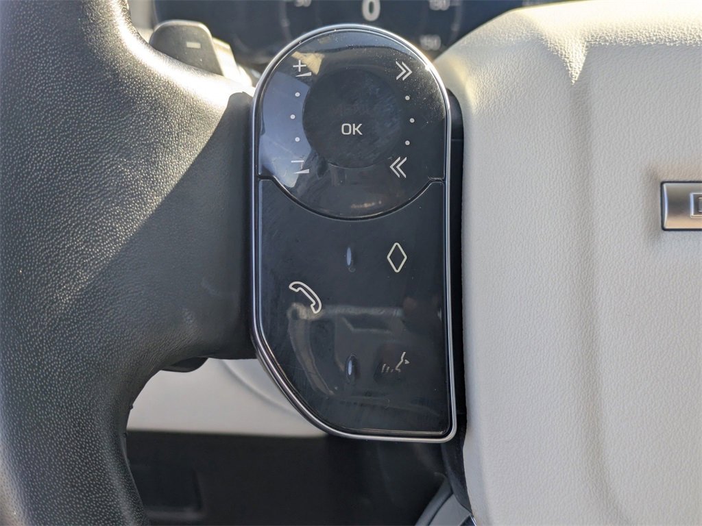 Used 2019 Land Rover Discovery HSE image 5