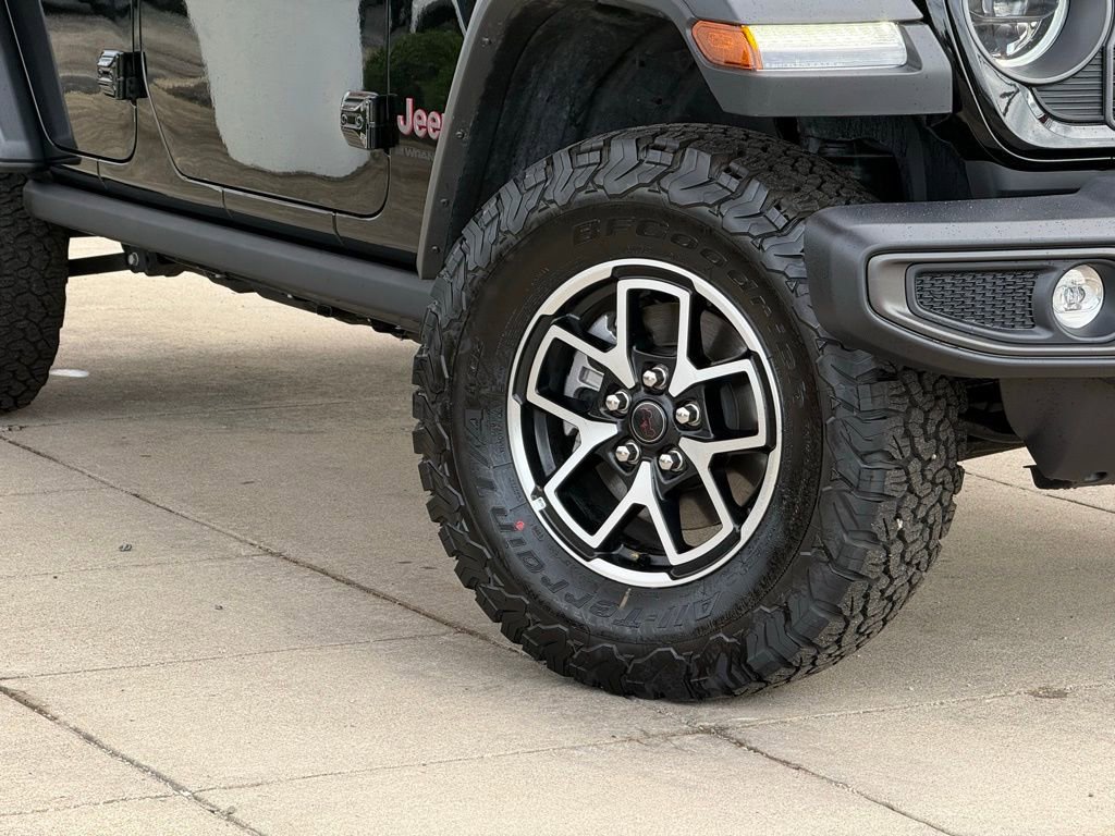 Used 2026 Jeep Wrangler Unlimited Rubicon AWD/4WD image 10