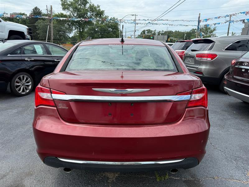 Used 2014 Chrysler 200 Limited w/ Sun/Sound Group FWD image 7