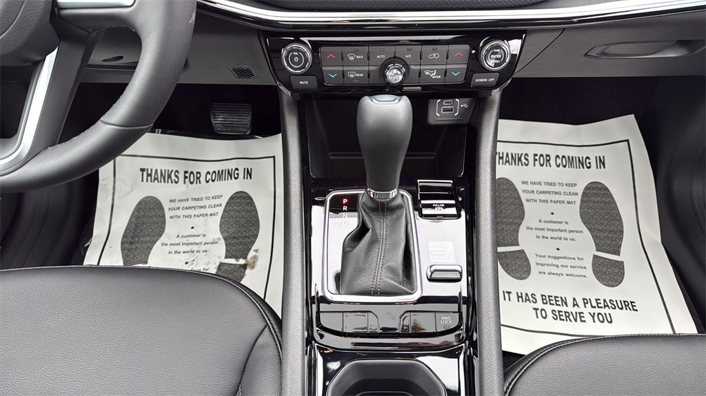 New 2026 Jeep Compass Limited image 17