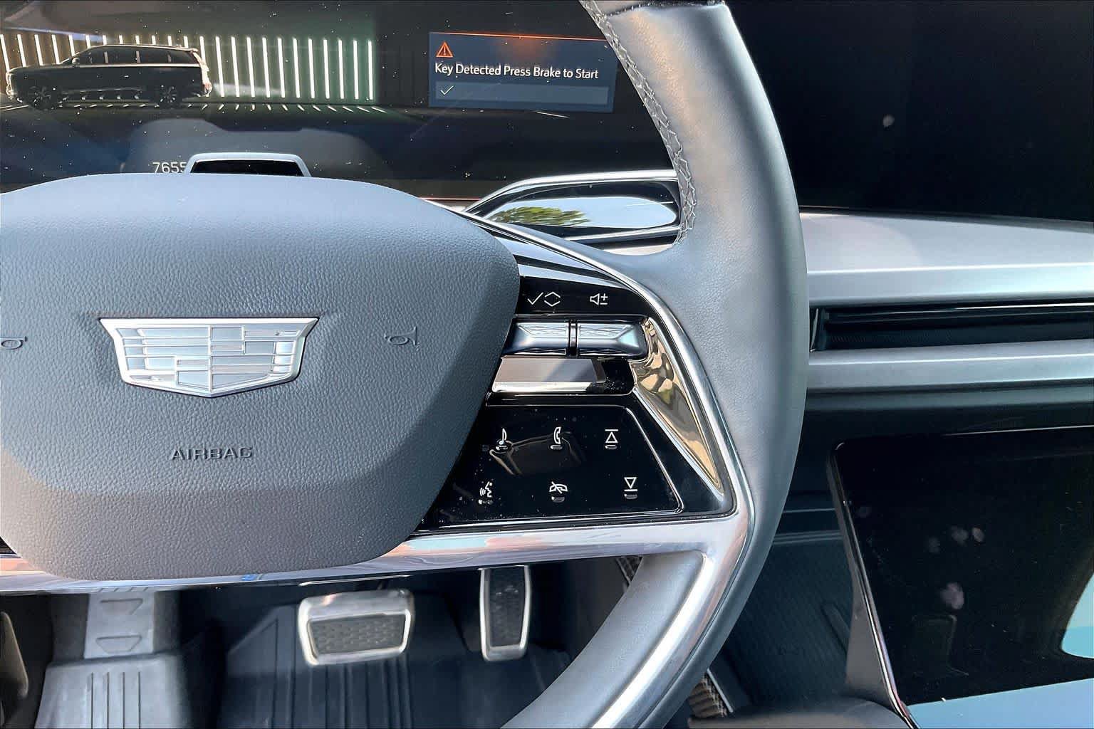 Used 2026 Cadillac Vistiq Sport w/ LPO, Floor Liner Package AWD/4WD image 23