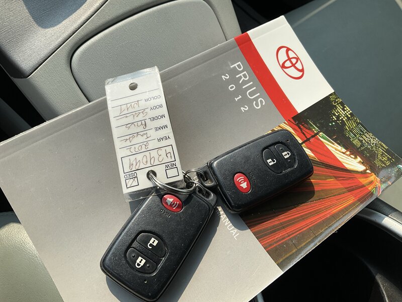 Used 2012 Toyota Prius Four FWD image 31