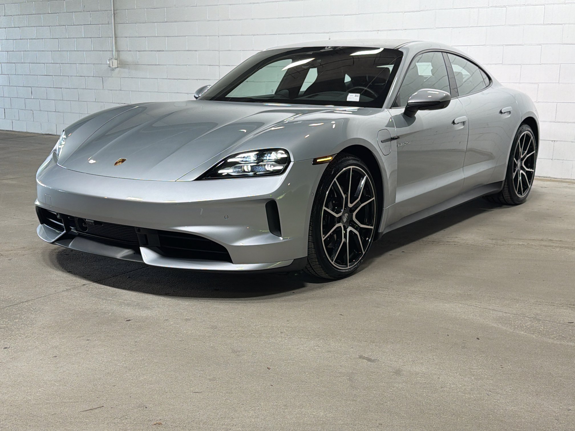 Certified 2026 Porsche Taycan AWD/4WD image 1