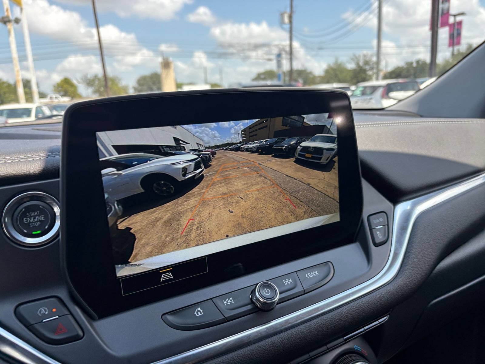 Used 2026 Chevrolet Blazer LT FWD image 24