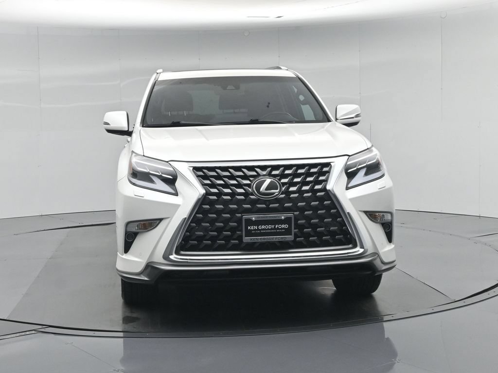 Used 2023 Lexus GX 460 Luxury w/ Sport Design Package AWD/4WD image 36