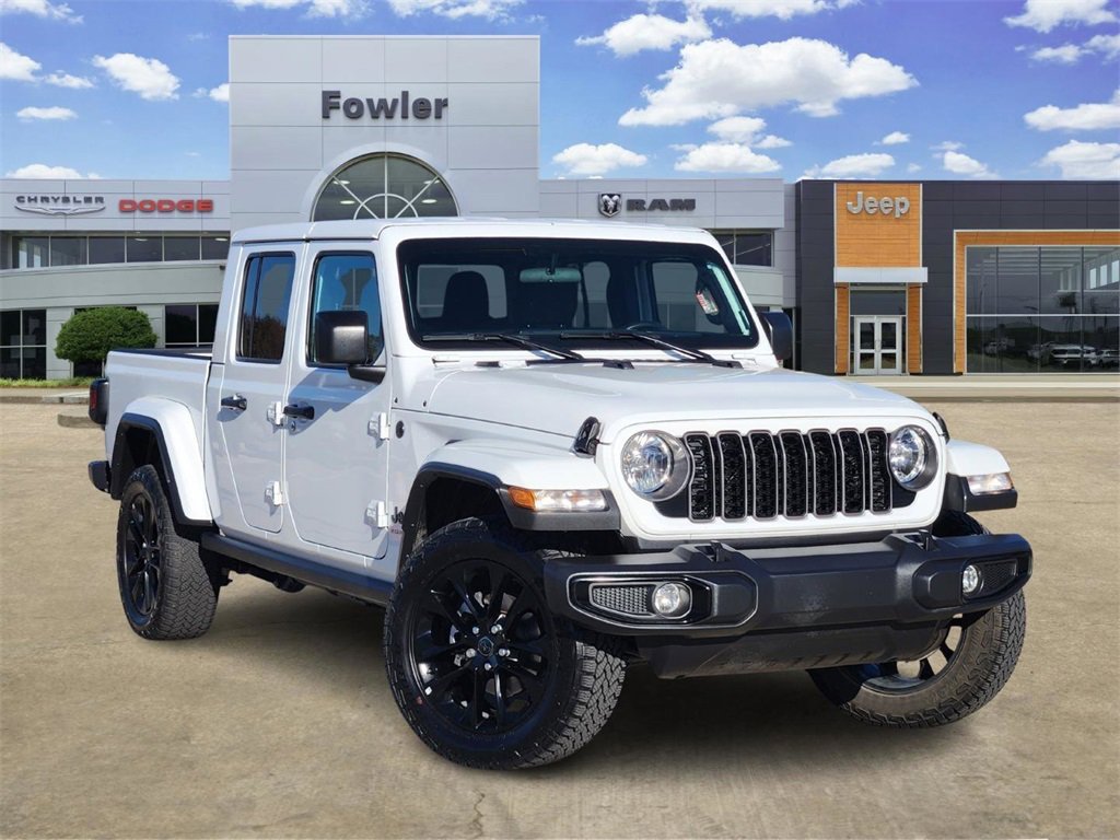 Used 2024 Jeep Gladiator Sport video 2