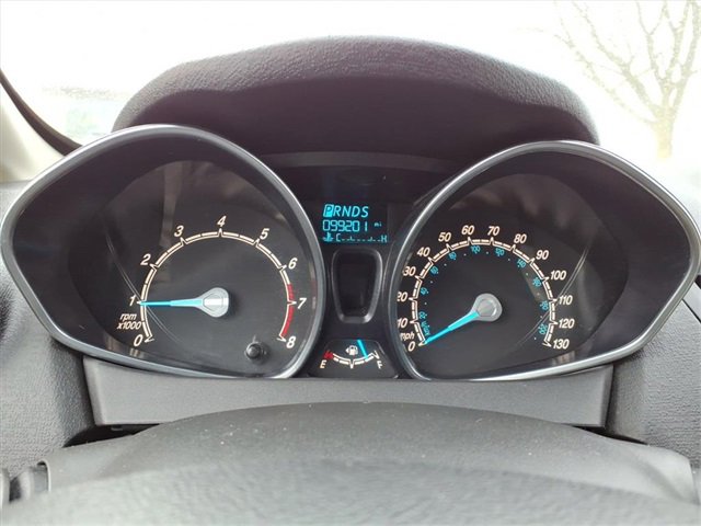 Used 2015 Ford Fiesta SE image 17