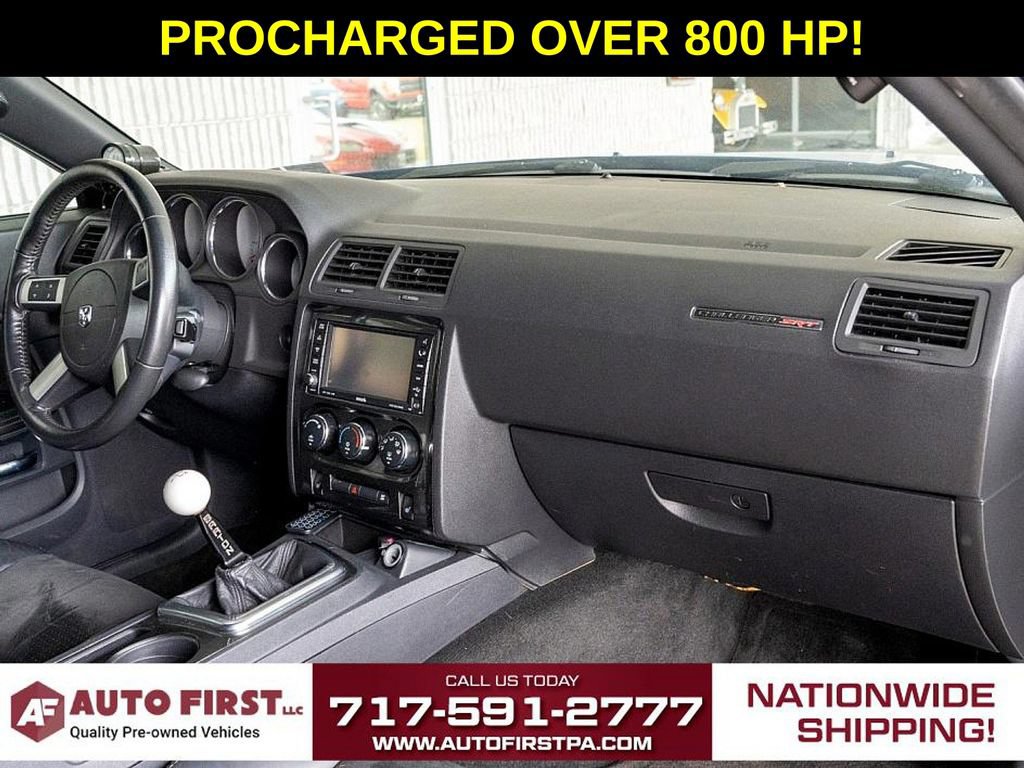Used 2009 Dodge Challenger SRT8 RWD image 15