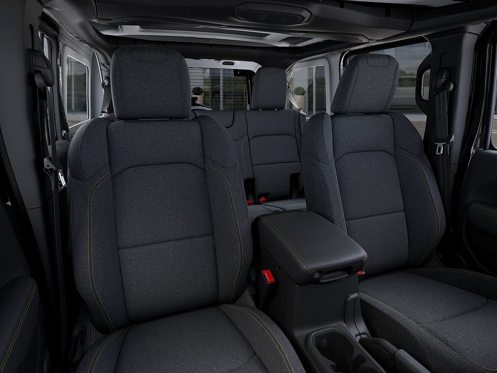 New 2025 Jeep Wrangler Unlimited Sahara w/ Technology Group AWD/4WD image 16