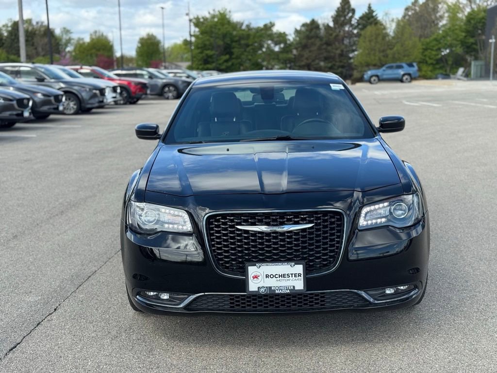 Used 2018 Chrysler 300 S AWD/4WD image 25