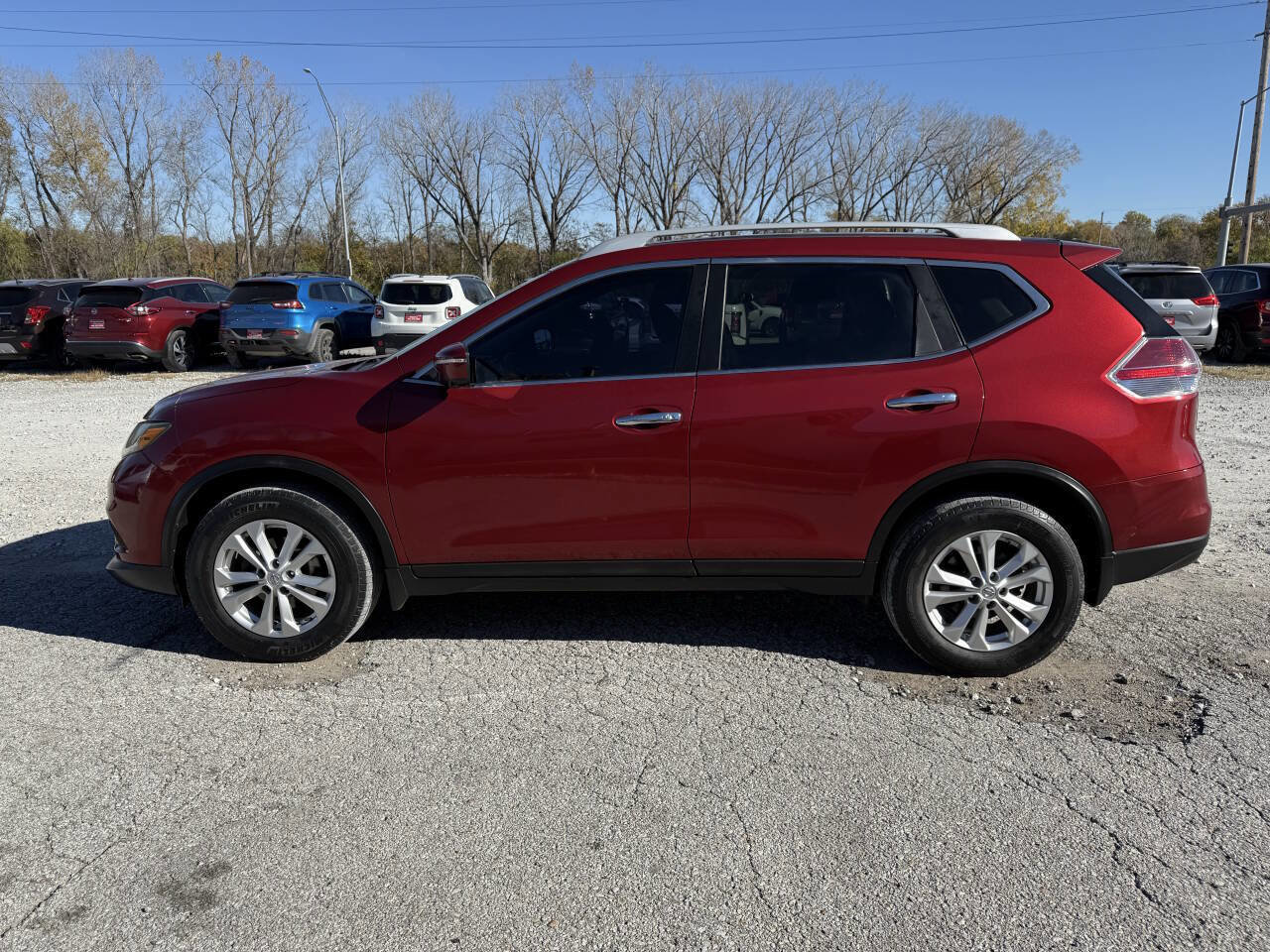 Used 2014 Nissan Rogue SV w/ SV Premium Package image 6