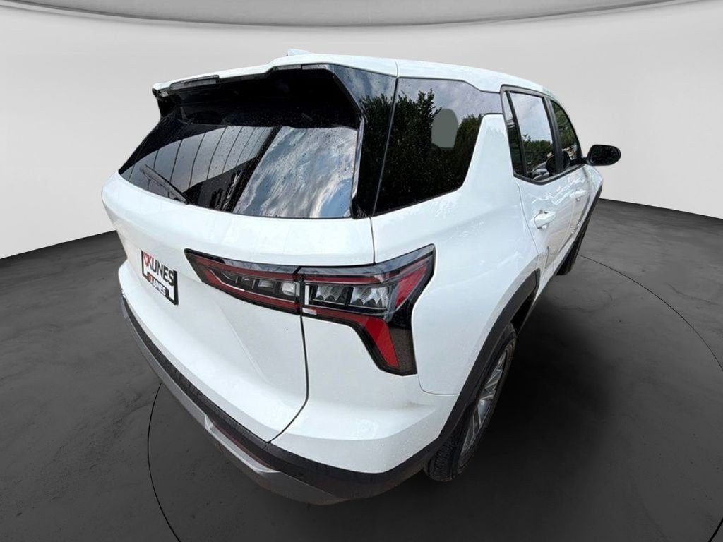 Used 2025 Chevrolet Equinox LT FWD image 6