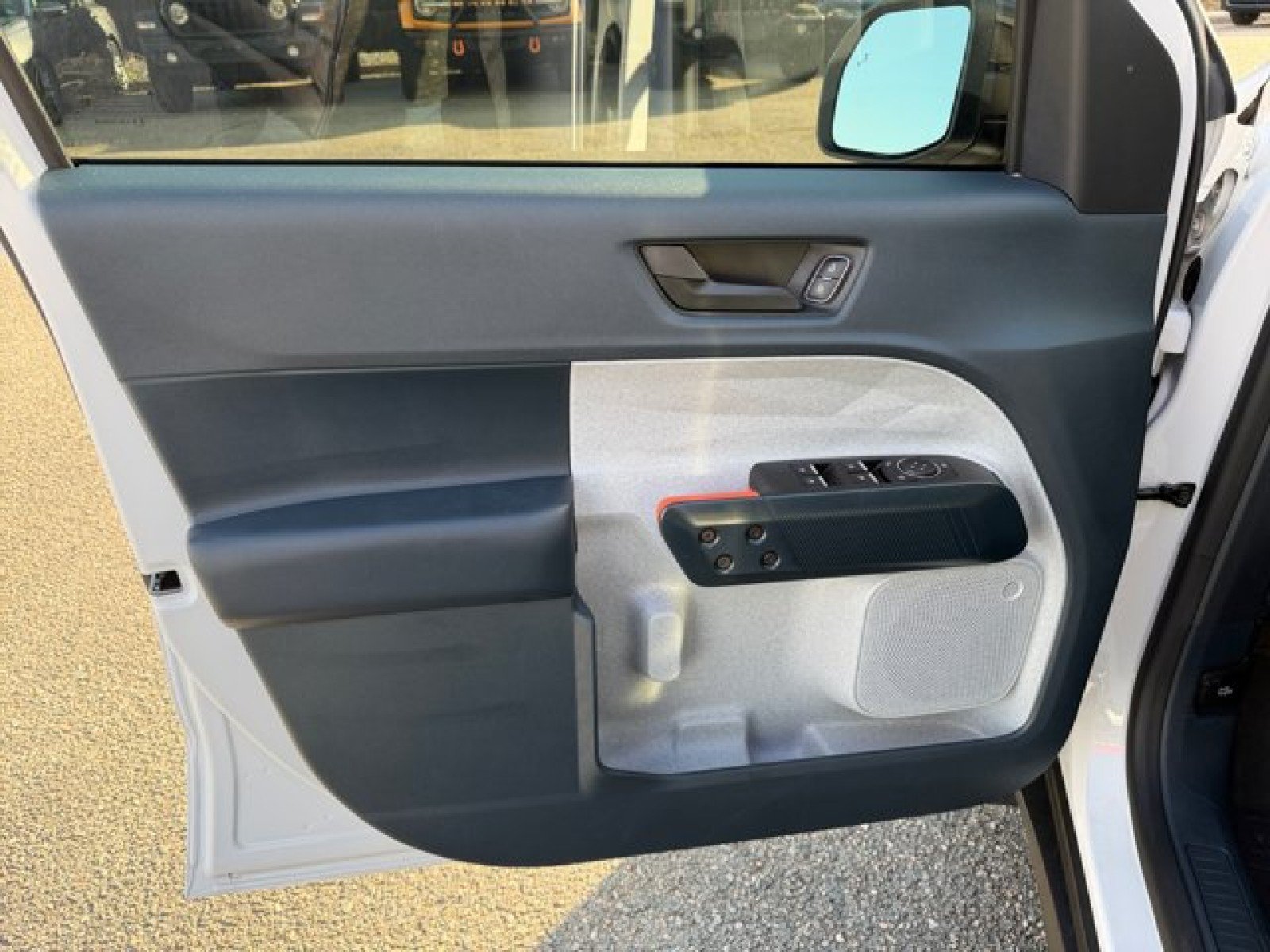 Used 2024 Ford Maverick XLT w/ XLT Luxury Package AWD/4WD image 19