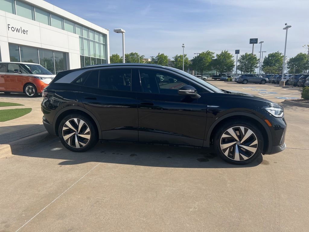 Used 2021 Volkswagen ID.4 1st Edition image 2