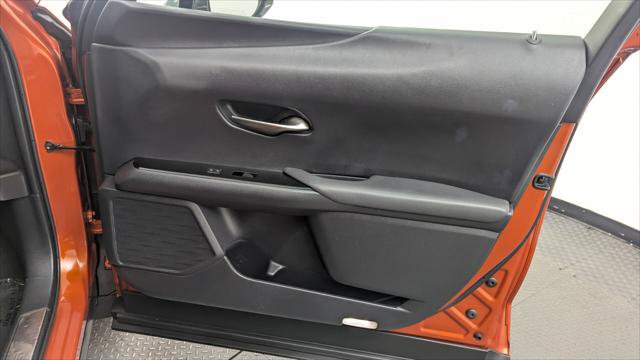 Used 2019 Lexus UX 200 F Sport w/ F Sport Premium Package FWD image 21
