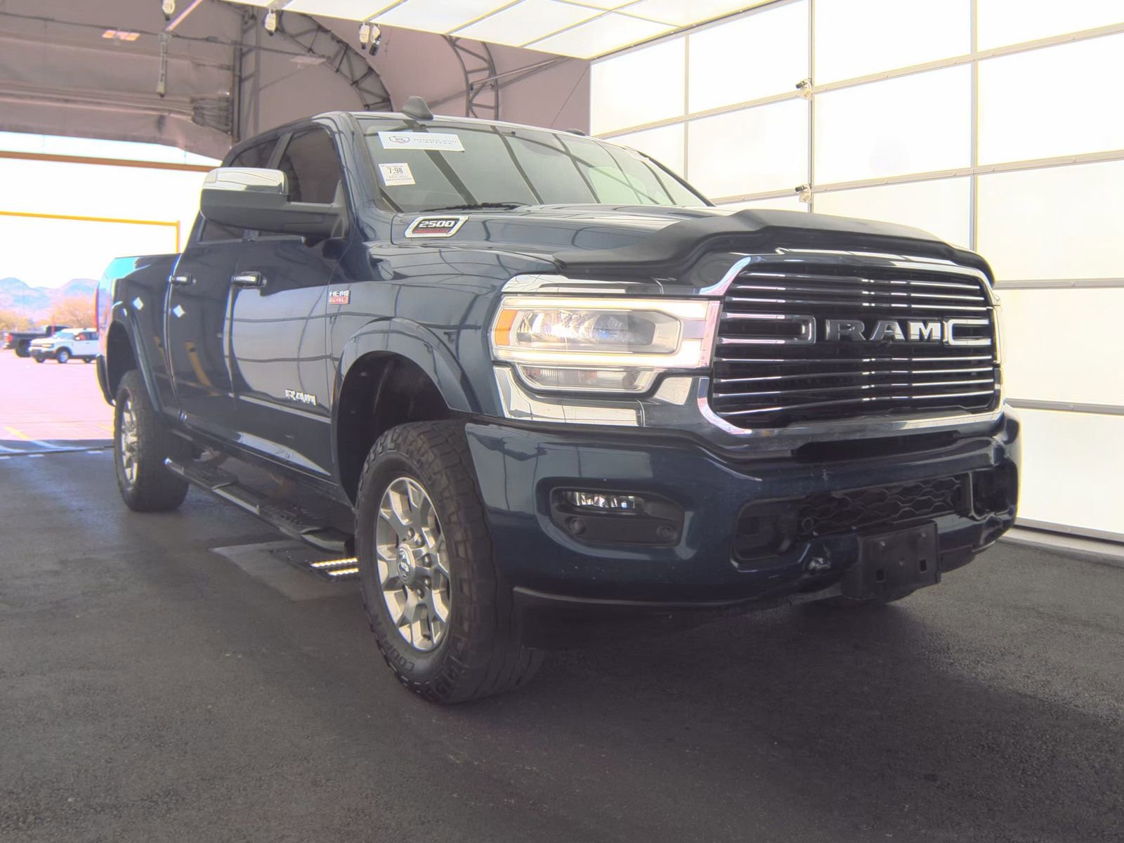 Used 2020 RAM 2500 Laramie AWD/4WD image 2