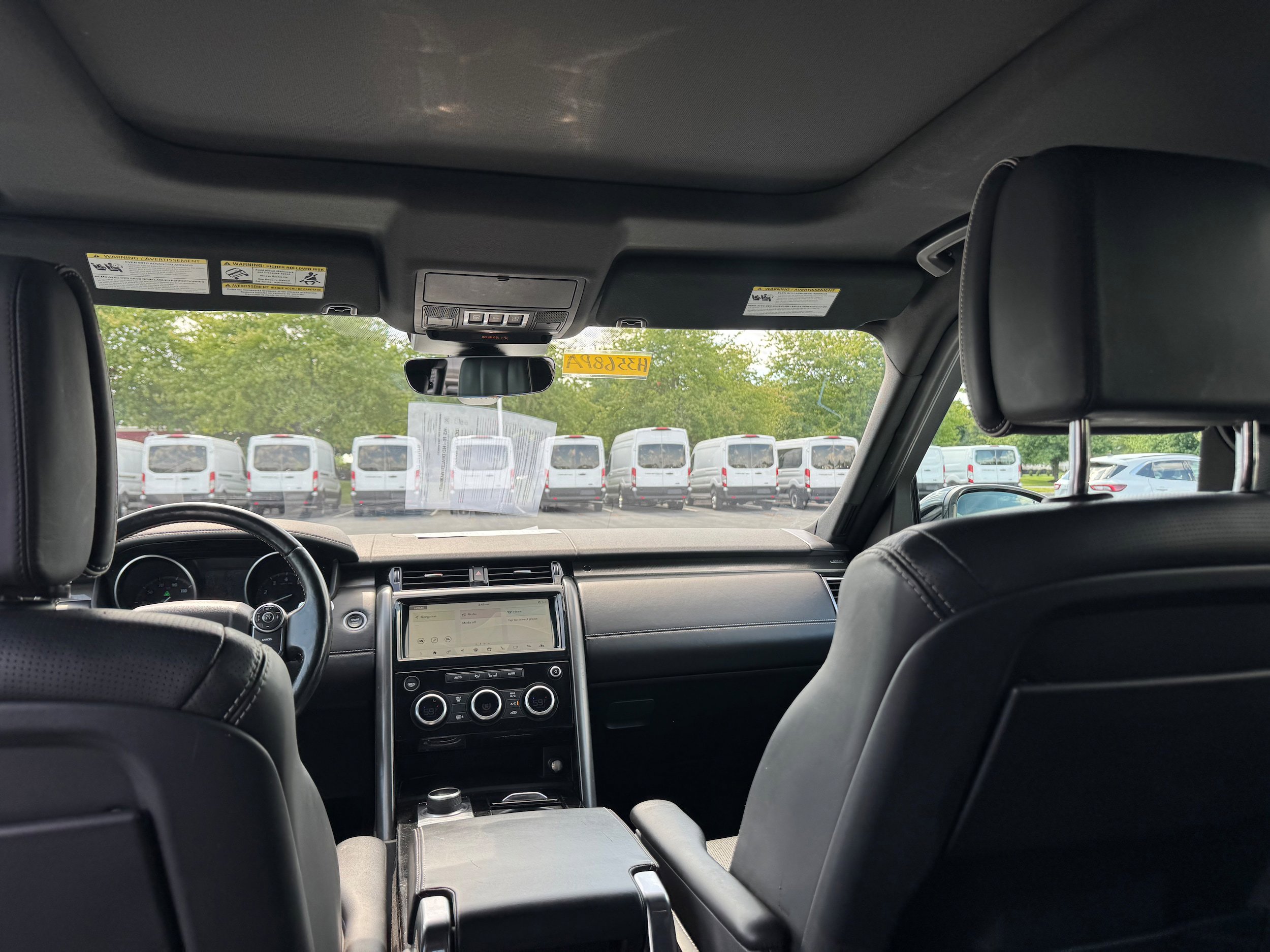 Used 2017 Land Rover Discovery HSE Luxury AWD/4WD image 10