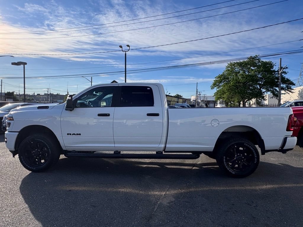 New 2026 RAM 2500 Big Horn AWD/4WD image 4