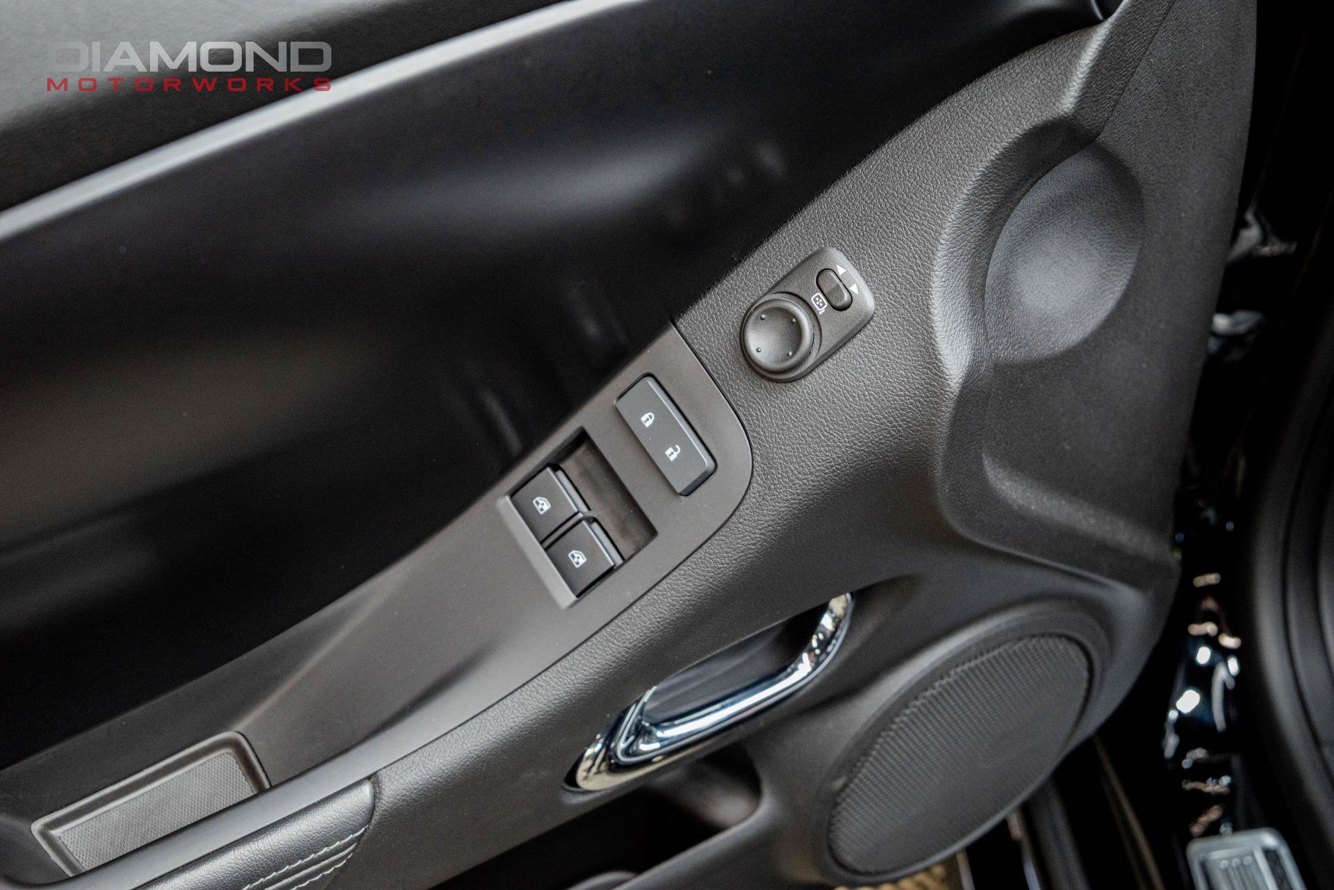 Used 2015 Chevrolet Camaro Z/28 RWD image 82
