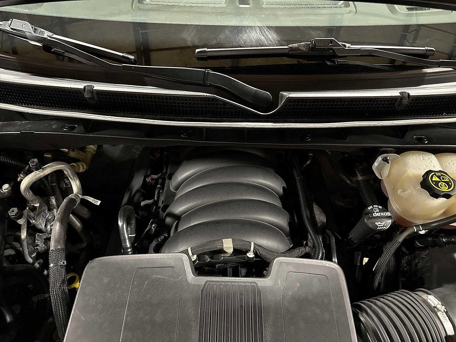 Used 2023 GMC Yukon SLT image 12