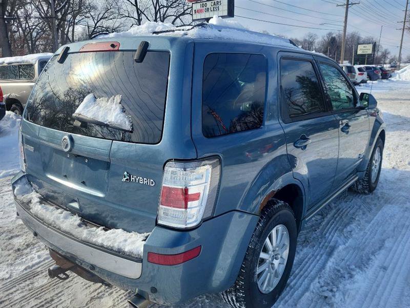 Used 2010 Mercury Mariner 4WD image 2