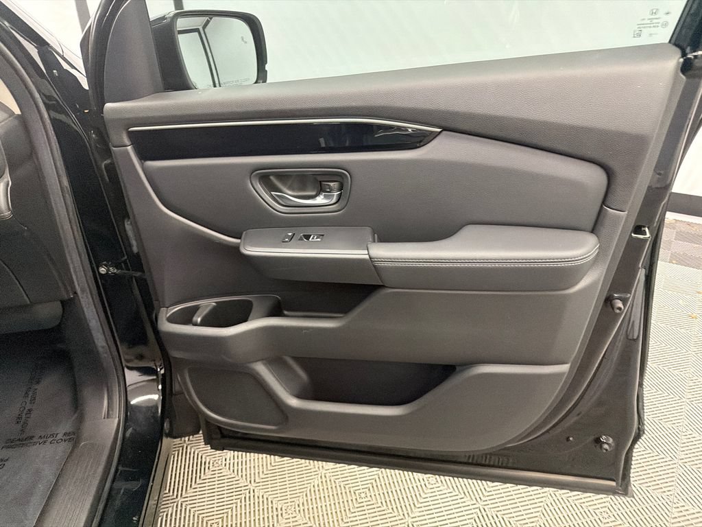 Used 2023 Honda Pilot EX-L image 16