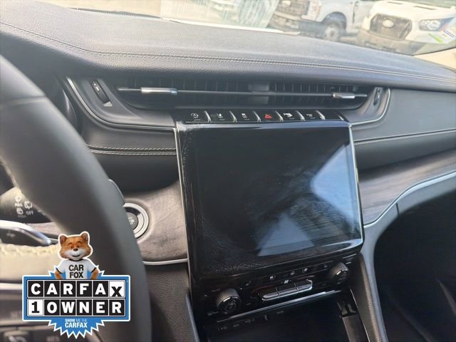 Used 2023 Jeep Grand Cherokee L Limited w/ Luxury Tech Group II image 31