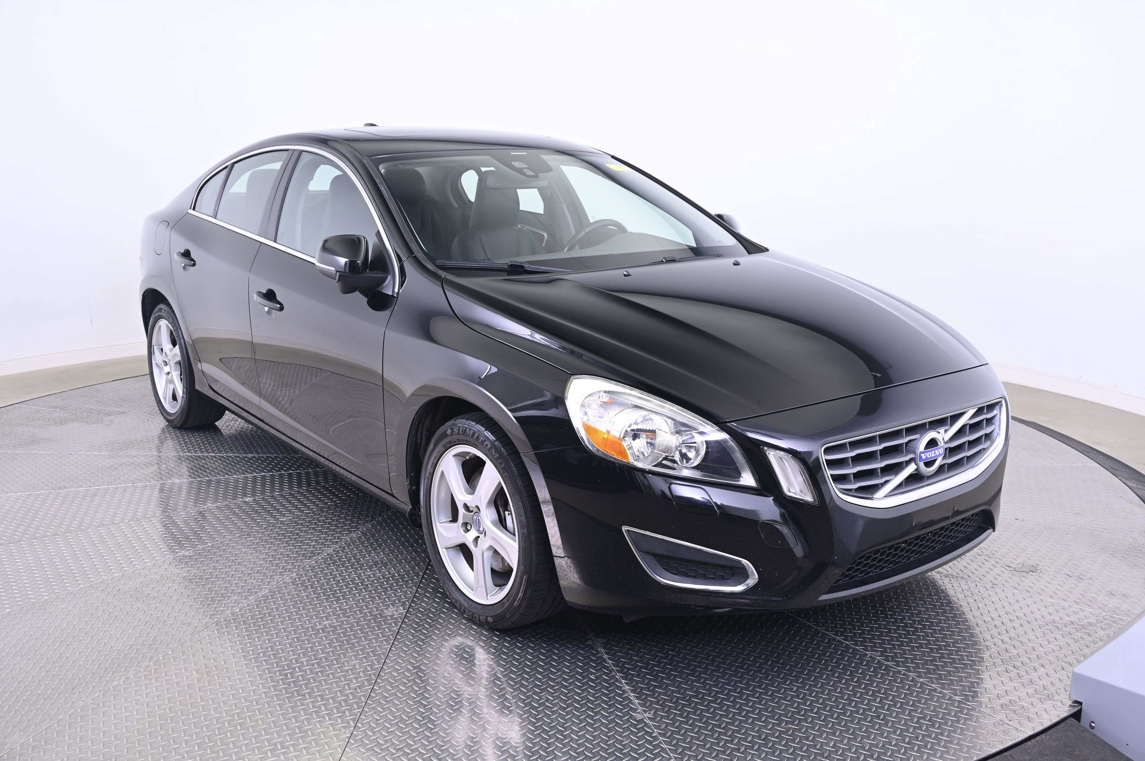 Used 2013 Volvo S60 T5 image 9