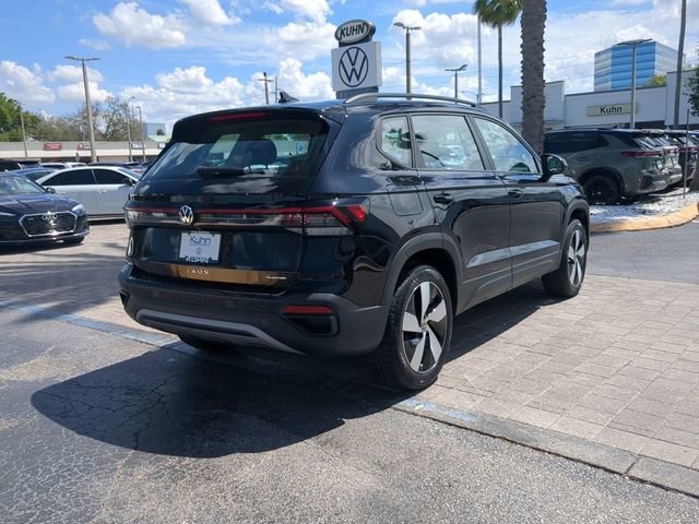 Certified 2025 Volkswagen Taos S AWD/4WD image 4