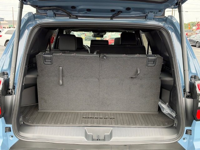 New 2026 Toyota 4Runner Limited AWD/4WD image 5