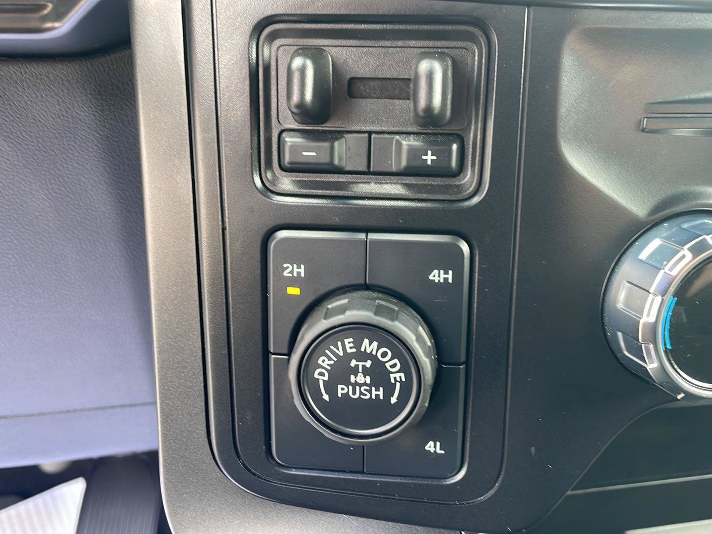 Used 2024 Ford F150 XLT w/ Equipment Group 302A MID AWD/4WD image 30