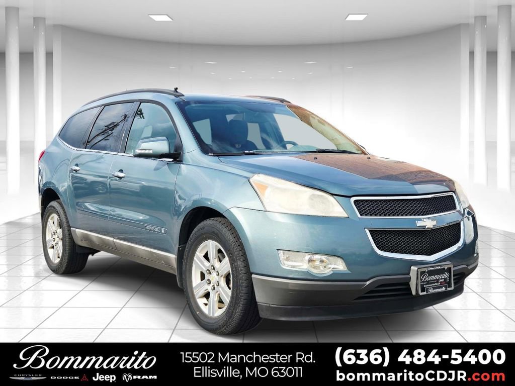 Used 2009 Chevrolet Traverse LT image 1