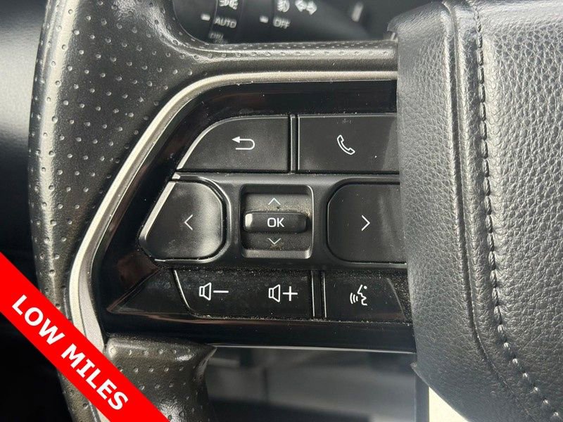 Used 2022 Toyota Tundra SR5 w/ SR5 Convenience Package AWD/4WD image 12
