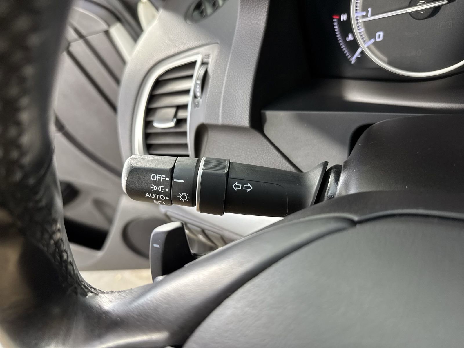 Used 2018 Acura RDX w/ Technology Package image 15