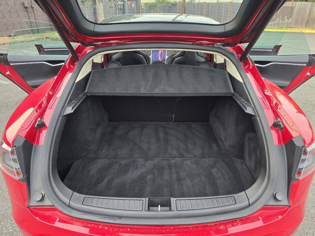 Used 2013 Tesla Model S RWD image 57