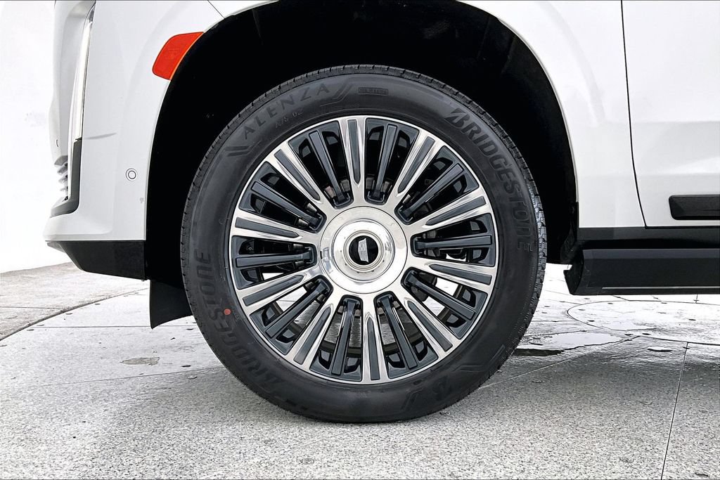 Used 2021 Cadillac Escalade ESV Sport Platinum AWD/4WD image 10