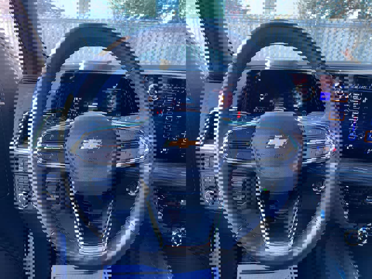 Used 2025 Chevrolet Suburban LS w/ Max Trailering Package image 14