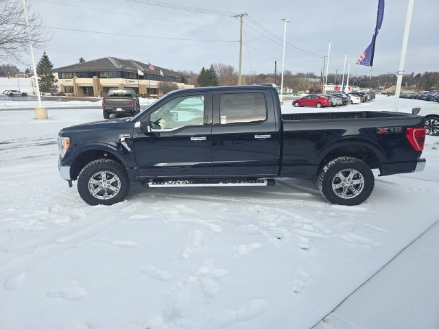 Certified 2022 Ford F150 XLT w/ Equipment Group 302A High image 5