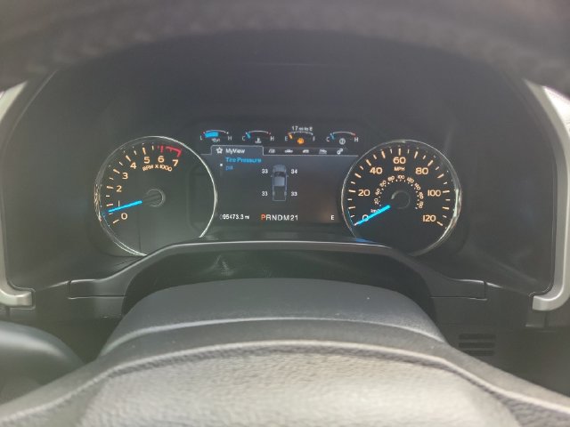 Used 2015 Ford F150 Lariat RWD image 22