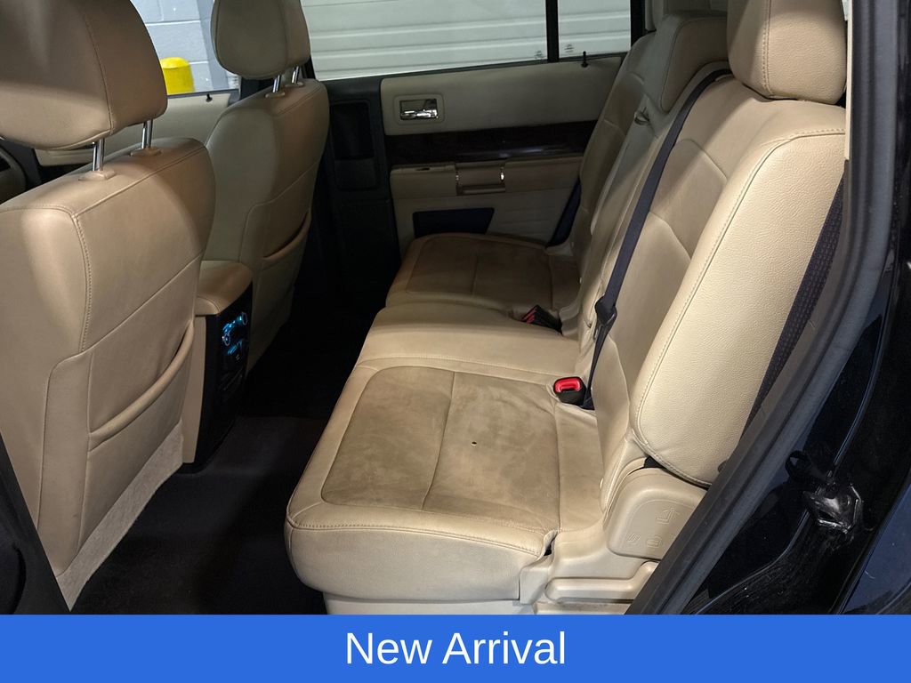 Used 2018 Ford Flex Limited w/ Equipment Group 303A AWD/4WD image 10
